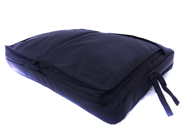 実際に弊社で買取させて頂いたHEAD PORTER/ヘッドポーター BLACK BEAUTY ラップトップケースの画像 3枚目