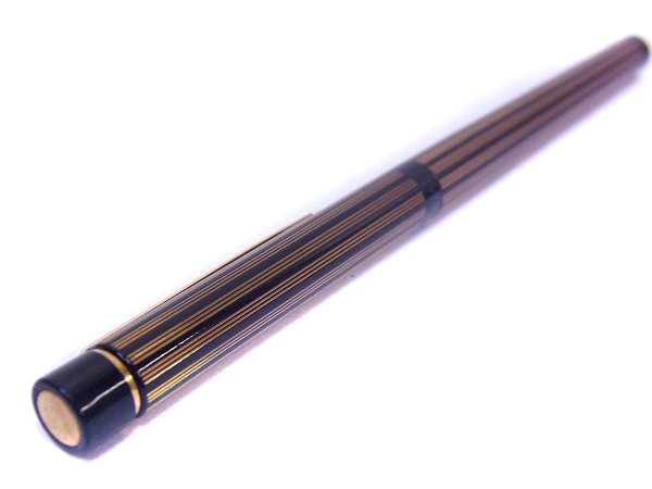実際に弊社で買取させて頂いたSHEAFFER/シェーファー 万年筆 585/14K ブラック×ゴールドの画像 2枚目