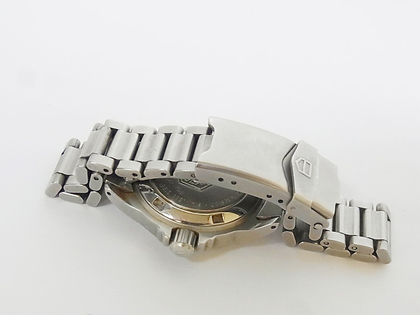 実際に弊社で買取させて頂いたタグホイヤー プロフェッショナル クオーツ腕時計 999.708Kの画像 3枚目