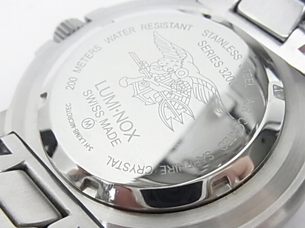 実際に弊社で買取させて頂いたLUMINOX/ルミノックス ネイビーシールズ 3202 JPN LTD 銀×黒の画像 5枚目