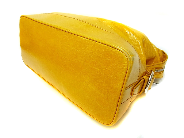 実際に弊社で買取させて頂いたceline/セリーヌ レザー ハンド/トートバッグ マスタードの画像 3枚目