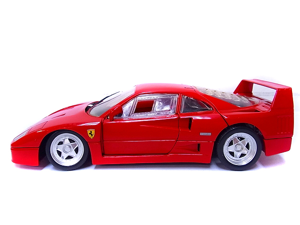 実際に弊社で買取させて頂いたHOT WHEELS フェラーリF40 マテル社 ダイキャストミニカー 1/18の画像 2枚目