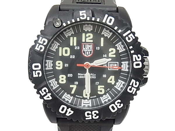 実際に弊社で買取させて頂いたLUMINOX/ルミノックス ネイビーシリーズ 3050/3950 ブラックの画像 1枚目
