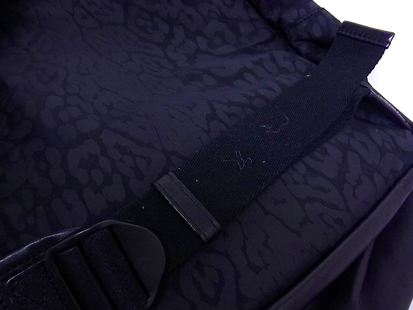 実際に弊社で買取させて頂いたGIVENCHY/ジバンシィ[8万↑]レオパード柄 リュックサック 黒の画像 7枚目