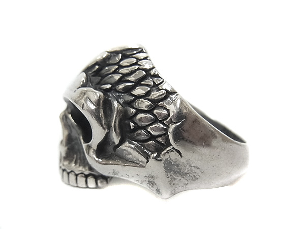 実際に弊社で買取させて頂いたディールデザイン[3万↑]バーストスカルwithSNAKE リング/19号の画像 2枚目