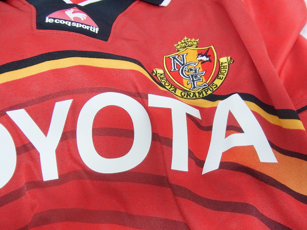 実際に弊社で買取させて頂いたルコックスポルティフ 名古屋グランパス ユニフォーム 2点SETの画像 7枚目