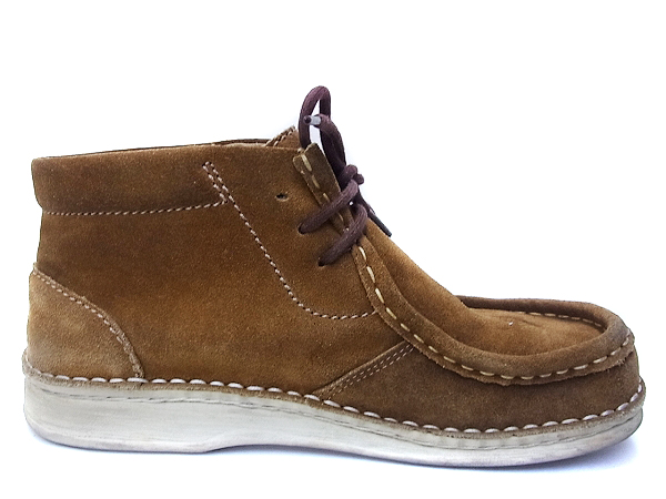 実際に弊社で買取させて頂いたBIRKENSTOCK/ONITSUKA TIGER等 モカシンシューズ他 4点セットの画像 2枚目