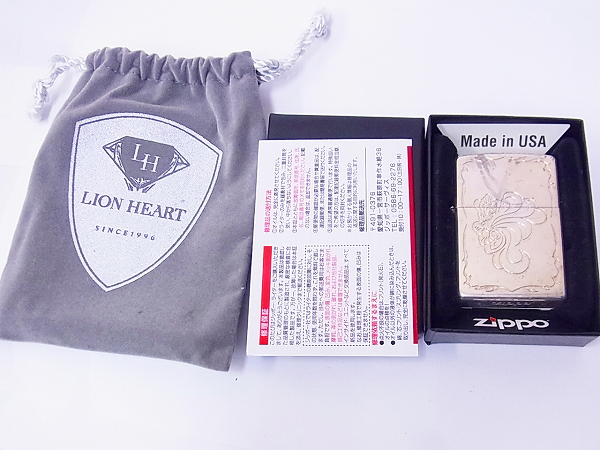 実際に弊社で買取させて頂いたZIPPO/ジッポー×LION HEART ハウル彫刻 シルバー 2011年製の画像 1枚目