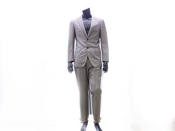 実際に弊社で買取させて頂いたバーニーズニューヨーク チェック柄 ジャケットセットアップ 48の画像 2枚目