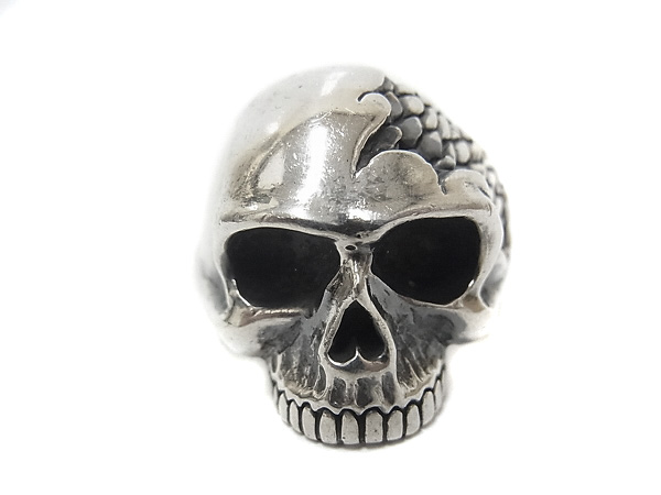 実際に弊社で買取させて頂いたディールデザイン[3万↑]バーストスカルwithSNAKE リング/19号の画像 1枚目