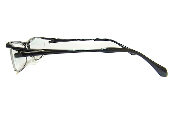 実際に弊社で買取させて頂いたレスザンヒューマン Robert.M 度入り メガネフレーム ブラックの画像 1枚目