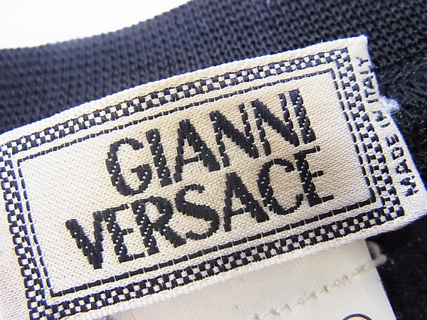 実際に弊社で買取させて頂いたGIANNIVERSACE/ヴェルサーチ ハニカムメッシュ半袖トップス/黒の画像 2枚目