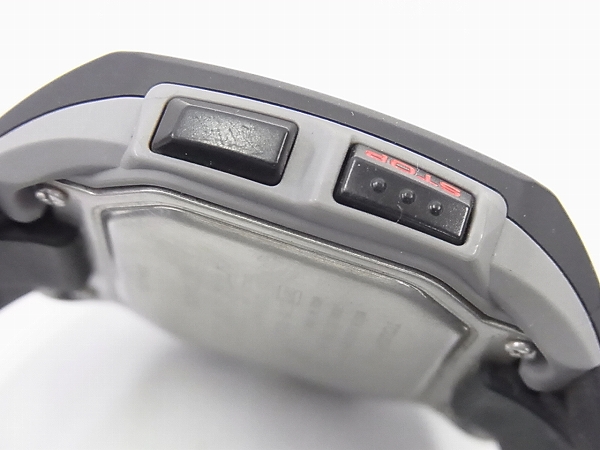 実際に弊社で買取させて頂いたCASIO PHYS LAP MEMORY120 タフソーラー ブラック STW-1000の画像 2枚目