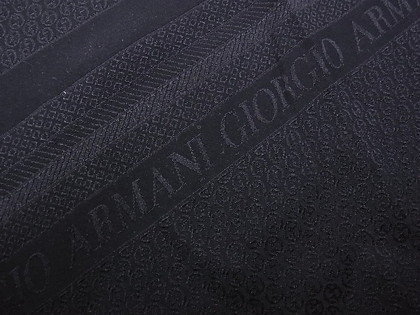 実際に弊社で買取させて頂いたGiorgio Armani/アルマーニ シルクマフラー/ストール ブラックの画像 3枚目