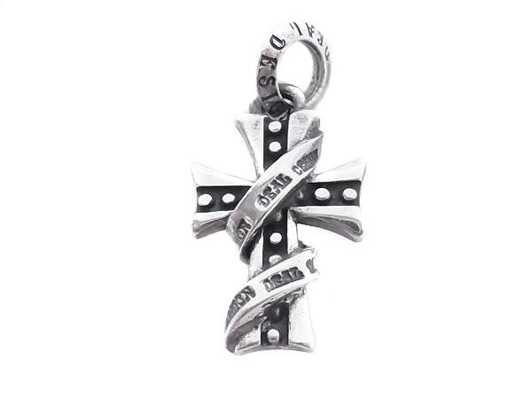 実際に弊社で買取させて頂いたディールデザイン クロスイントルネードペンダントトップの画像 1枚目