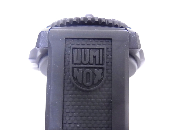 実際に弊社で買取させて頂いたLUMINOX/ルミノックス ネイビーシールズ 腕時計 黒 3050/3950の画像 8枚目