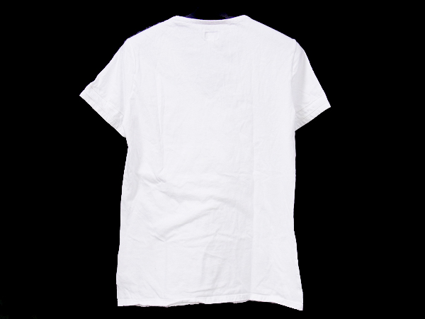 実際に弊社で買取させて頂いたARMANI JEANS/アルマーニジーンズ VネックTシャツ ホワイト/Mの画像 1枚目
