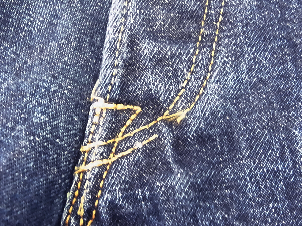 実際に弊社で買取させて頂いたDENIME/ドゥニーム ボタンフライ ストレートデニム Lot485/28の画像 6枚目