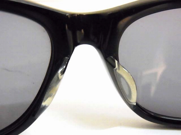 実際に弊社で買取させて頂いたGIVENCHY/ジバンシイ セルフレームサングラス ブラック/F-1022の画像 3枚目