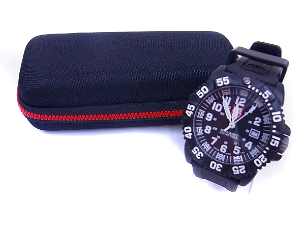 実際に弊社で買取させて頂いたLUMINOX/ルミノックス ネイビーシールズ 腕時計 黒 3050/3950の画像 9枚目
