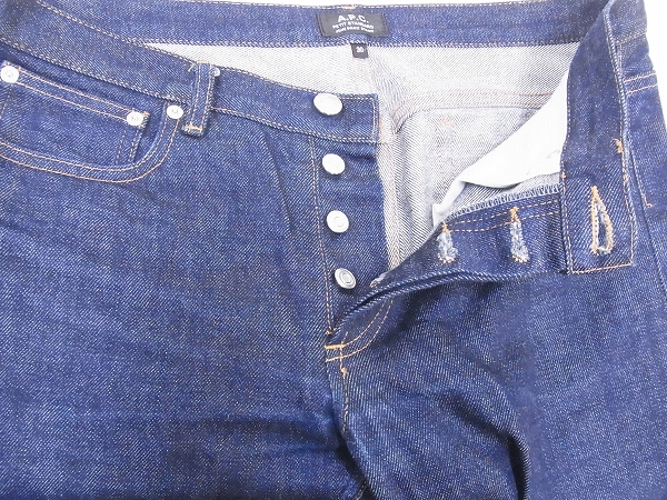 実際に弊社で買取させて頂いたA.P.C./アーペーセー プチスタンダード 赤耳デニム C0120/30の画像 2枚目