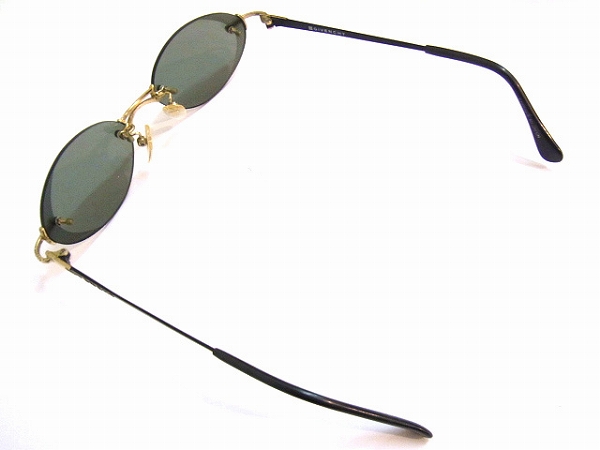 実際に弊社で買取させて頂いたGIVENCHY/ジバンシイ メタルフレームサングラス ブラックの画像 1枚目