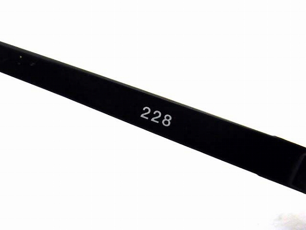 実際に弊社で買取させて頂いたGIVENCHY/ジバンシイ メタルフレームサングラス ブラックの画像 6枚目