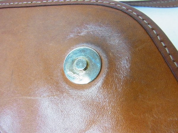 実際に弊社で買取させて頂いたCELINE/セリーヌ マカダムミニショルダーバッグ ブラウンの画像 5枚目