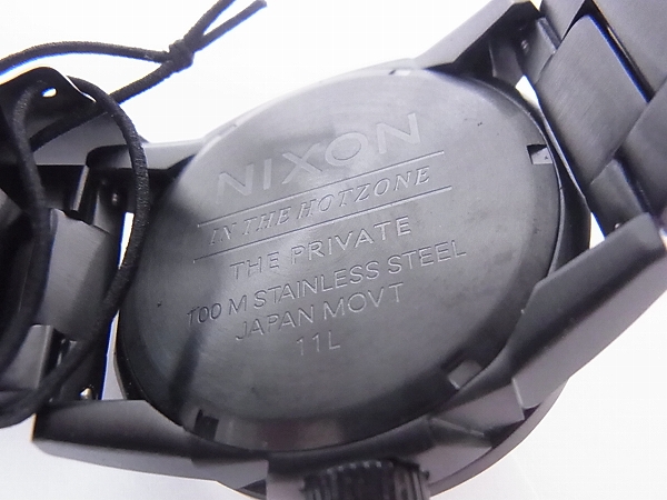 実際に弊社で買取させて頂いたNIXON/ニクソン プライベート SS 腕時計 クオーツ A276001の画像 5枚目