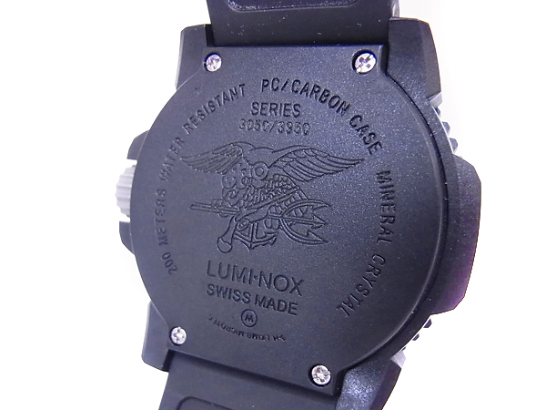 実際に弊社で買取させて頂いたLUMINOX/ルミノックス ネイビーシールズ 腕時計 黒 3050/3950の画像 4枚目