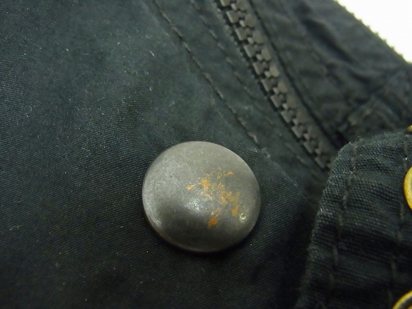 実際に弊社で買取させて頂いたLGB/ルグランブルー サハラベスト/SAHARA VEST ブラックの画像 9枚目