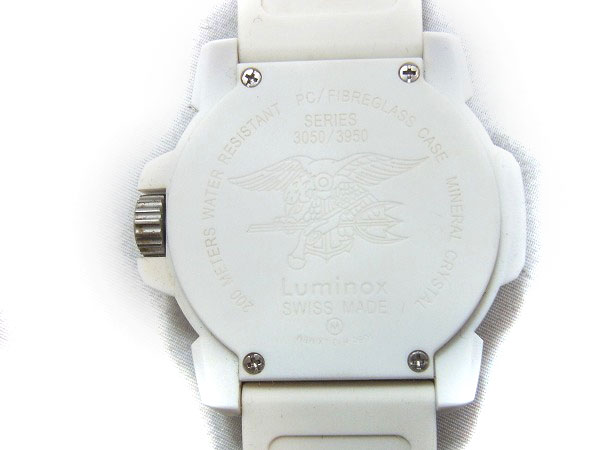 LUMINOX/ルミノックス ネイビーシリーズ 腕時計 白/3050/3950の買取
