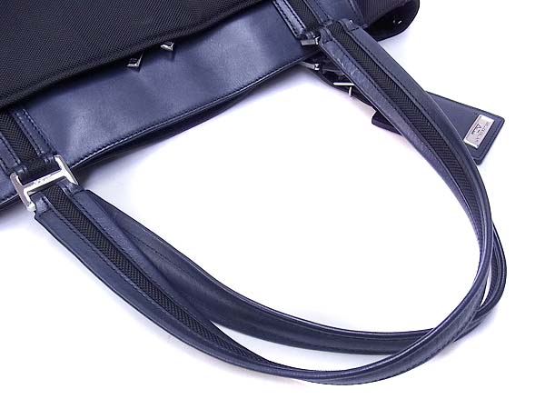 TUMI/トゥミ 日本限定 JARVIS トートバッグ 22508DNY 紺×黒の