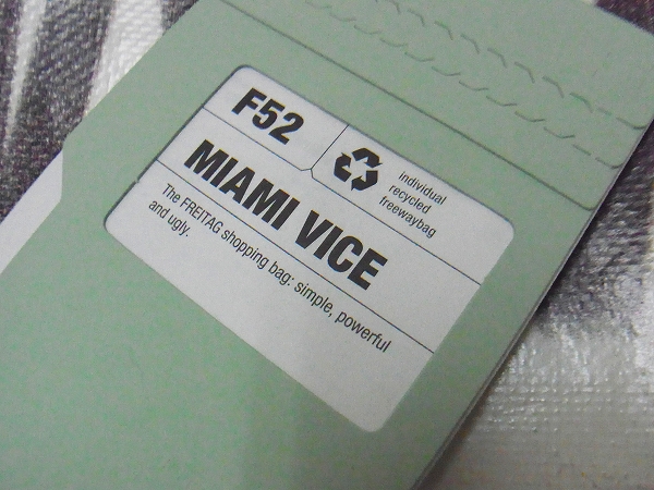 実際に弊社で買取させて頂いたFREITAG/フライターグ F52 MIAMI VICE 文字 トートバッグ/白の画像 8枚目