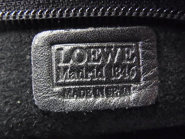 実際に弊社で買取させて頂いたLOEWE/ロエベ ナッパ ポシェット/ショルダーポーチ ブラックの画像 5枚目