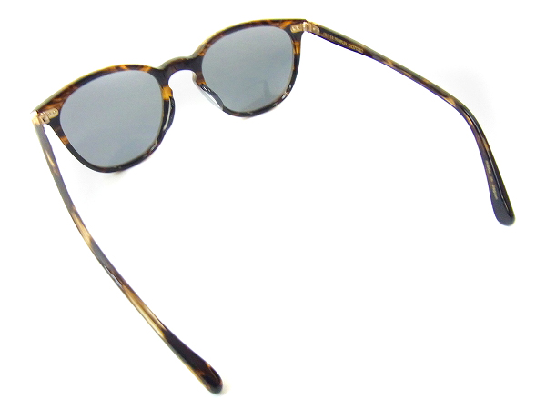 実際に弊社で買取させて頂いたOLIVER PEOPLES/オリバーピープルズ CAVAN COCO2 サングラスの画像 2枚目