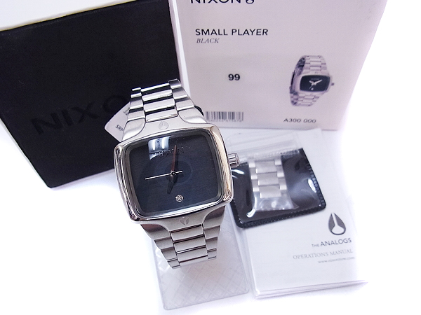 実際に弊社で買取させて頂いたNIXON/ニクソン 腕時計 SMALL PLAYER/プレイヤー A300-000の画像 4枚目