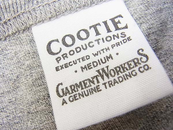 実際に弊社で買取させて頂いたCOOTIE/クーティー プリント入/クルーネック Tシャツ 灰/Mの画像 2枚目