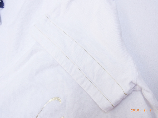 実際に弊社で買取させて頂いたARMANI JEANS/アルマーニジーンズ VネックTシャツ ホワイト/Mの画像 4枚目