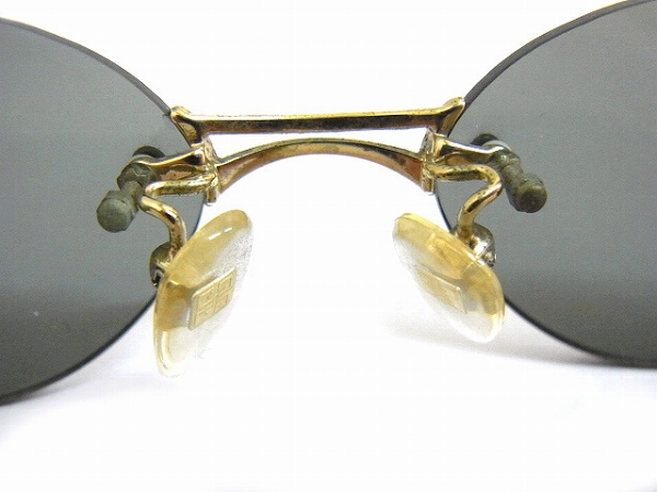 実際に弊社で買取させて頂いたGIVENCHY/ジバンシイ メタルフレームサングラス ブラックの画像 3枚目