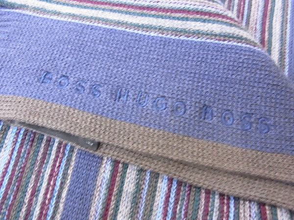 実際に弊社で買取させて頂いたHUGO BOSS/ヒューゴ・ボス ニットマフラー ストライプ ブルー系の画像 5枚目