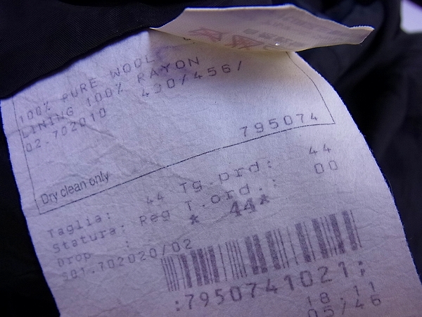 実際に弊社で買取させて頂いたGIORGIO ARMANI/ジョルジオアルマーニ 黒ラベルダブルスーツの画像 5枚目