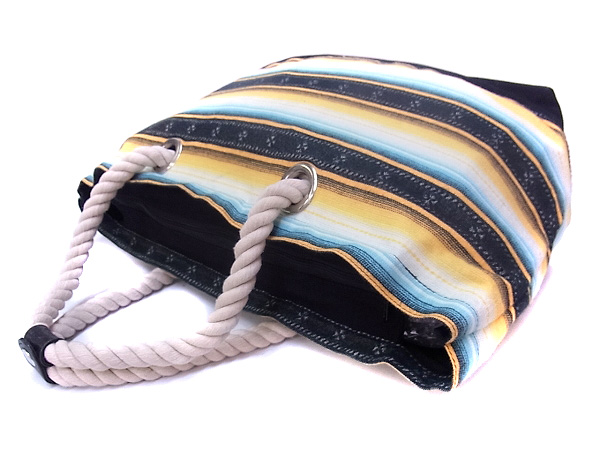 実際に弊社で買取させて頂いたCRIMIE/クライミー ボーダー トートバッグ マリンテイストの画像 2枚目