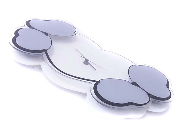 実際に弊社で買取させて頂いたKAWS×HECTIC 限定100個 HEART&CROSSBONE シリアル入壁時計の画像 6枚目