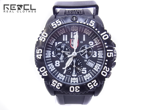 実際に弊社で買取させて頂いたLUMINOX/ルミノックス ネイビーシリーズ 腕時計 黒×白/3080
