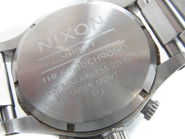 実際に弊社で買取させて頂いたNIXON/ニクソン THE 51-30 CHRONO シルバー 腕時計/A083-307の画像 4枚目