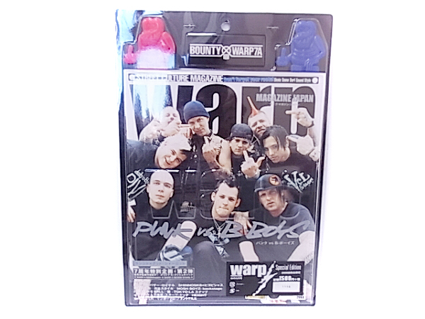 実際に弊社で買取させて頂いたRancid 写真集 BOUNTY HUNTER ワープ マガジン ジャパン/2点SETの画像 1枚目