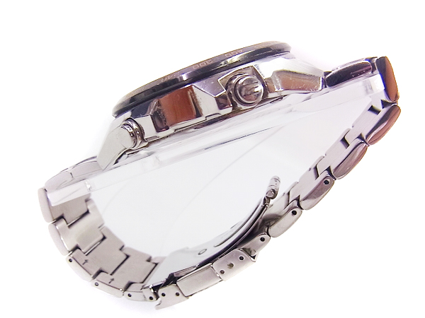 実際に弊社で買取させて頂いたカシオ エディフィス オレンジアローシリーズ EQW-T610DB-1A5JFの画像 2枚目