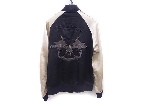 実際に弊社で買取させて頂いたFACTOTUM/ファクトタム スカジャン 鷹/刺繍 黒オフホワイト 46の画像 1枚目