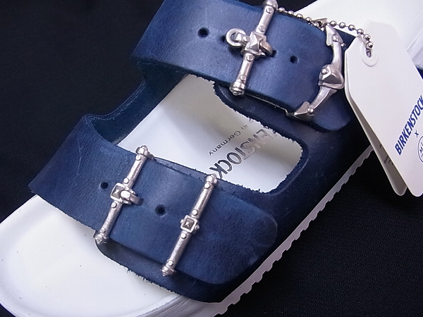 実際に弊社で買取させて頂いたBIRKENSTOCK/ビルケンシュトック×MUFF サンダル 紺白 24.0の画像 3枚目